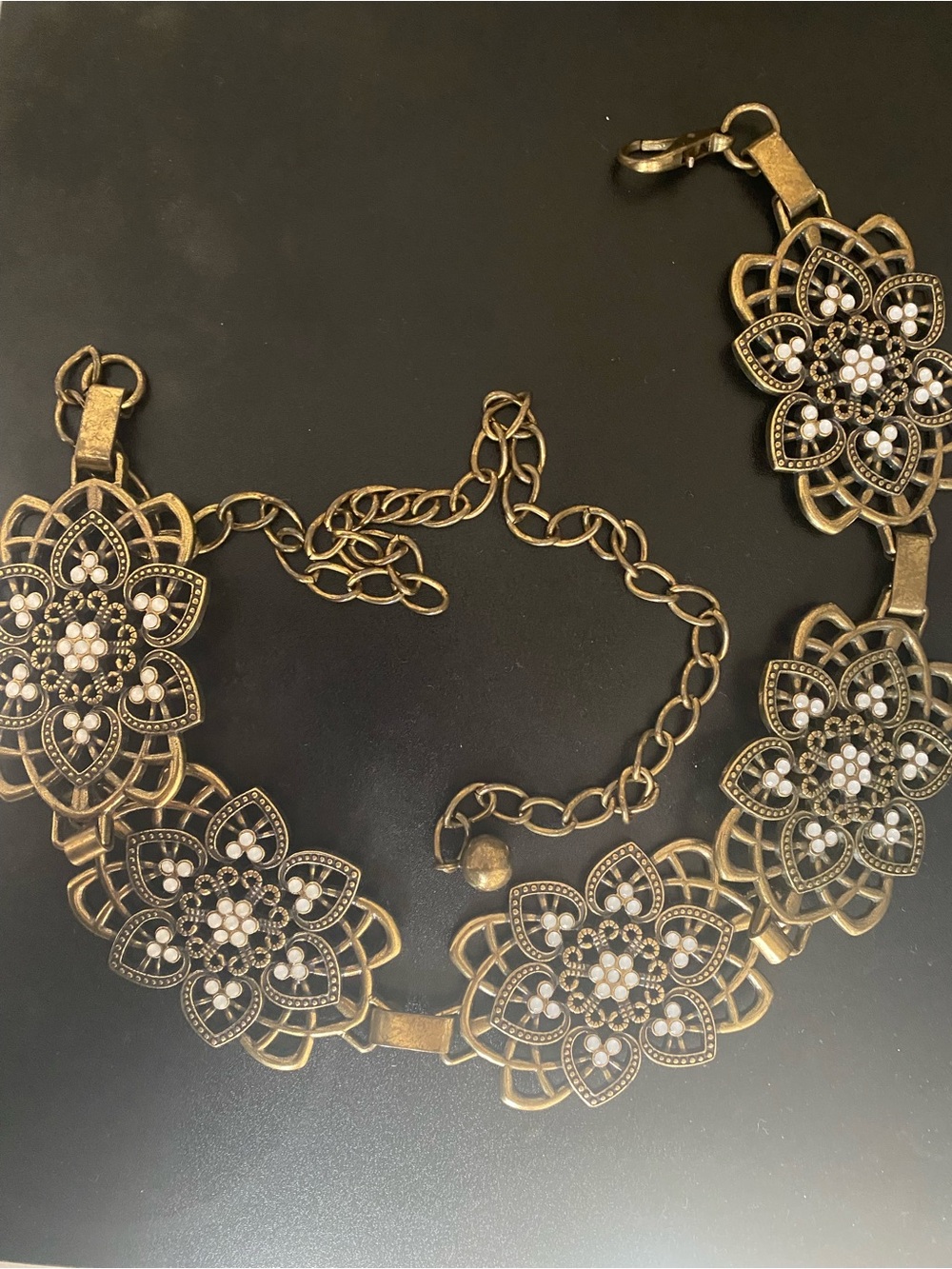 Vintage 80’s? Bronze /Antique Gold Floral Metal Waist Belt with Pearl Accents